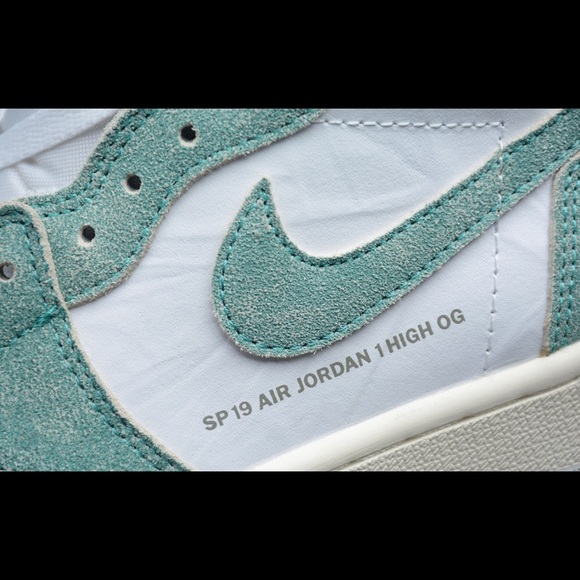 I sell this Jordan’s one high